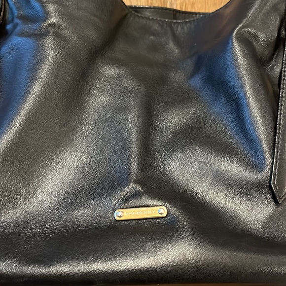 Burberry bucket bag. - Picture 7 of 16
